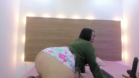 ariela__ online show from 01/29/25, 08:46
