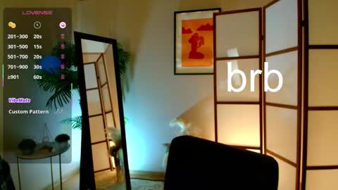 Ariel online show from 10/08/25, 05:54