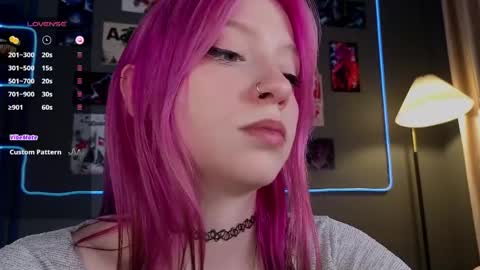 Ariel online show from 06/09/26, 05:13