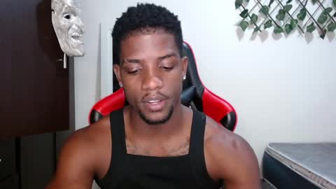 chris online show from 03/08/25, 02:51