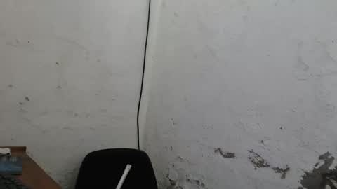 Snapshot of arield85 chatting on 01/22/25, 07:45 Ariel online show from 01/22/25, 07:45