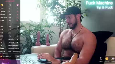Ariel online show from 06/20/26, 02:31