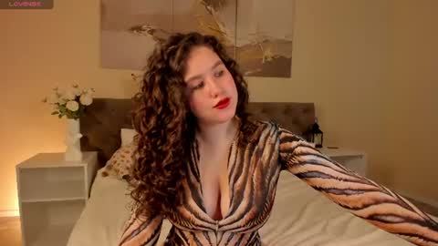 Ariella GTM3  Tue Wed Thu Fri Sat  0400 am-1030pm online show from 07/29/26, 01:15