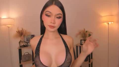 Snapshot of ariellaarida69 chatting on 02/22/26, 11:09 MIRA GREYSON online show from 02/22/26, 11:09