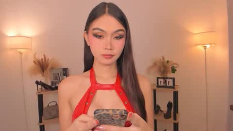 Snapshot of ariellaarida69 chatting on 03/03/26, 11:49 MIRA GREYSON online show from 03/03/26, 11:49