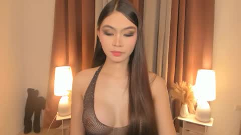 Snapshot of ariellaarida69 chatting on 03/12/26, 02:34 MIRA GREYSON online show from 03/12/26, 02:34