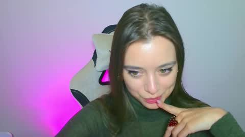 Ariel online show from 10/13/25, 03:23