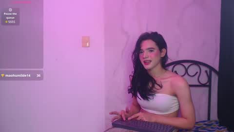 Snapshot of arielsweett_ chatting on 09/20/25, 06:47 arielsweett_ online show from 09/20/25, 06:47