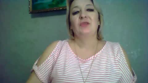 ArielXLoveresss online show from 11/22/25, 08:41