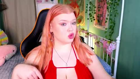 Snapshot of ariettaheart chatting on 11/27/25, 11:01 Adele online show from 11/27/25, 11:01