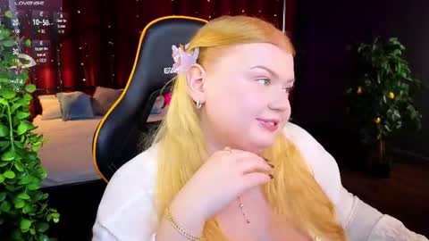 Snapshot of ariettaheart chatting on 07/06/26, 04:42 Adele online show from 07/06/26, 04:42