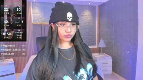 Snapshot of arigy_gomez chatting on 04/15/26, 08:20 Arigy Everyday From 1430 to 2130 Col Time online show from 04/15/26, 08:20