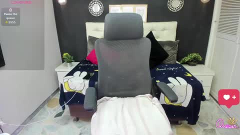 Snapshot of arii_rosse chatting on 05/26/26, 07:43 Ari online show from 05/26/26, 07:43