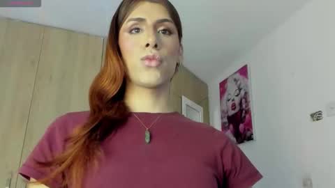 Snapshot of arii_scorpion chatting on 02/17/26, 01:24 Ariana Forero ---- independet model online show from 02/17/26, 01:24