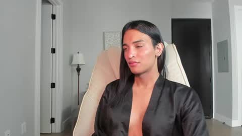 Aria online show from 07/24/26, 07:01
