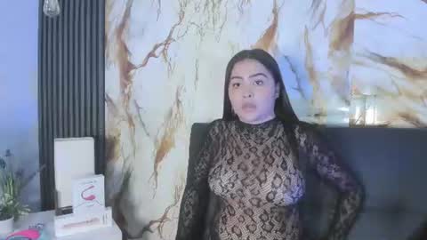 ariia_monroee online show from 06/13/26, 08:07