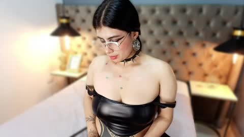 Snapshot of ariia_sweett chatting on 04/08/26, 05:29 Ariia sweett online show from 04/08/26, 05:29
