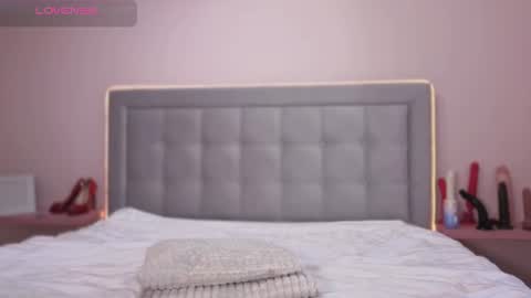 arimilas online show from 07/28/26, 11:17