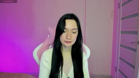 Snapshot of arina_meow19 chatting on 10/08/25, 08:45 arina_meow19 online show from 10/08/25, 08:45