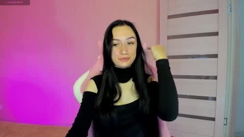 Snapshot of arina_meow19 chatting on 10/20/25, 04:57 arina_meow19 online show from 10/20/25, 04:57