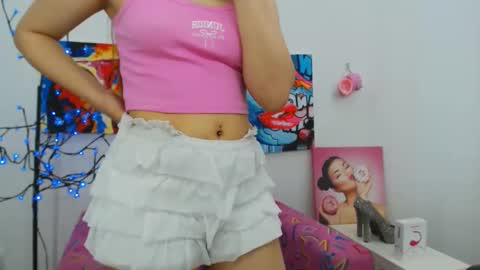 arinabelle online show from 06/06/26, 04:01