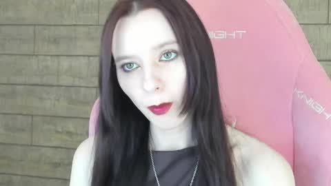 Arinakubrick online show from 06/06/26, 04:12