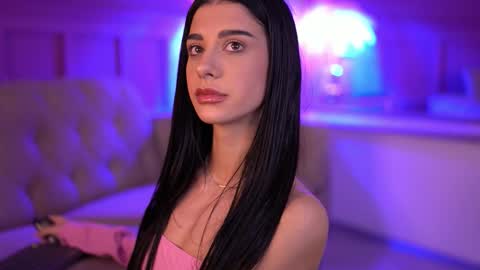 Arina online show from 10/04/25, 05:33