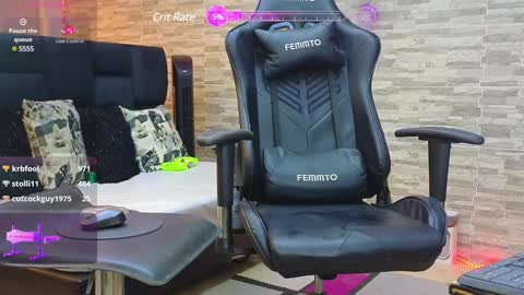 Snapshot of aris_sexx chatting on 01/24/25, 02:18 aris_sexx online show from 01/24/25, 02:18