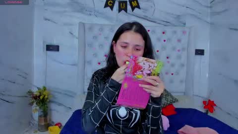 arisha_lee2 online show from 05/21/26, 10:50