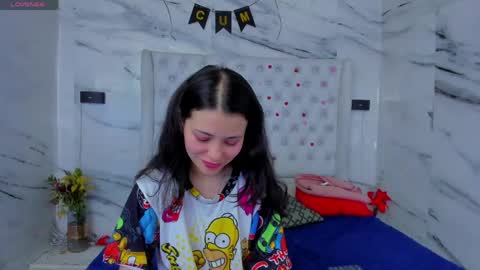 arisha_lee2 online show from 05/22/26, 12:44