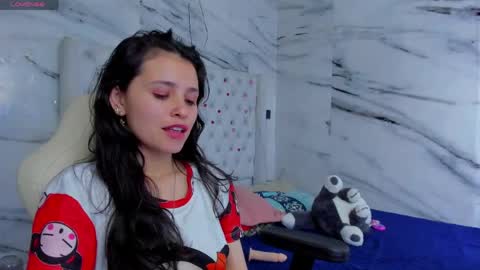 arisha_lee2 online show from 05/27/26, 01:02