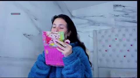 arisha_lee2 online show from 06/24/26, 10:09