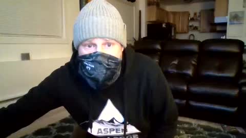 aristaeus33 online show from 09/28/25, 04:51