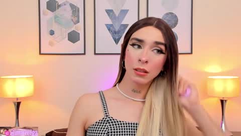   Nice to meet you  thumb up me please its important I  LOOK MY BIO DOWN online show from 01/08/25, 11:30
