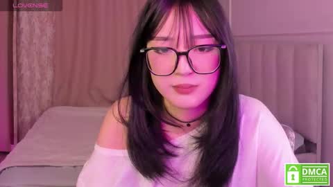 Snapshot of ariya_star chatting on 02/25/26, 01:43 Ariya online show from 02/25/26, 01:43