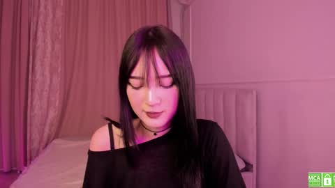 Snapshot of ariya_star chatting on 03/23/26, 02:10 Ariya online show from 03/23/26, 02:10