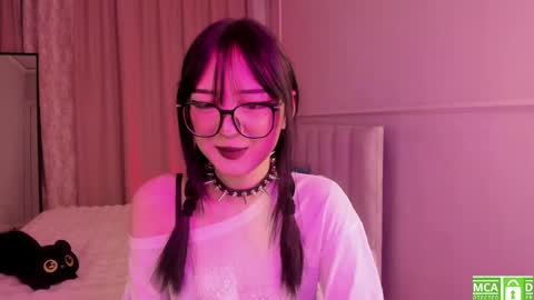 Snapshot of ariya_star chatting on 04/14/26, 02:12 Ariya online show from 04/14/26, 02:12