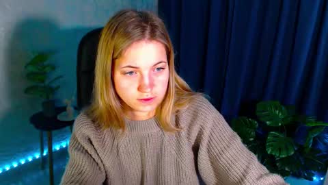 Arlana online show from 09/21/25, 12:56