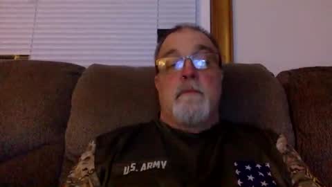 Snapshot of armyguy5311 chatting on 04/11/26, 09:24 armyguy5311 online show from 04/11/26, 09:24