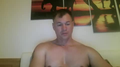 armyskater32 online show from 09/09/25, 09:20