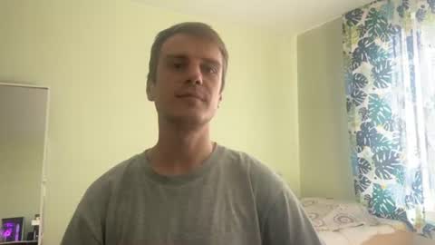 Snapshot of arnolngang chatting on 08/03/26, 01:27 arnolngang online show from 08/03/26, 01:27