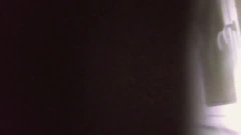 Snapshot of aromannn chatting on 10/24/25, 06:59 aromannn online show from 10/24/25, 06:59