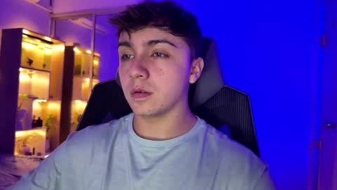 aron__cooper online show from 10/02/25, 01:45