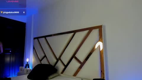 Aron cruz  online show from 05/12/26, 01:30