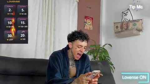 Aron ford online show from 10/22/25, 11:43