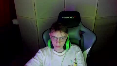 biggest penis  online show from 03/01/25, 07:08