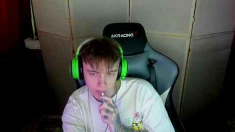 biggest penis  online show from 03/05/25, 08:00