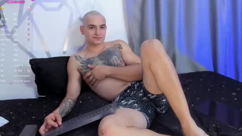 Aron Santoro online show from 01/12/25, 07:32