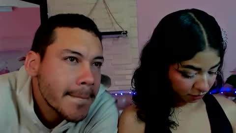 Snapshot of aronandmoli chatting on 06/08/26, 01:22 aronandmoli online show from 06/08/26, 01:22