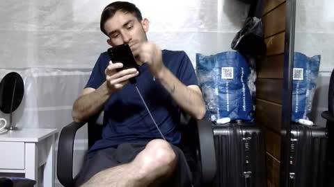 Aron G Franco online show from 11/27/25, 06:10